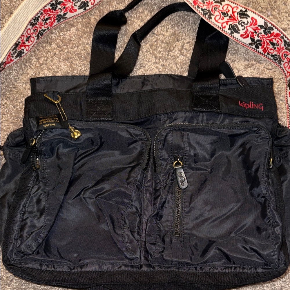 listing-status-banner